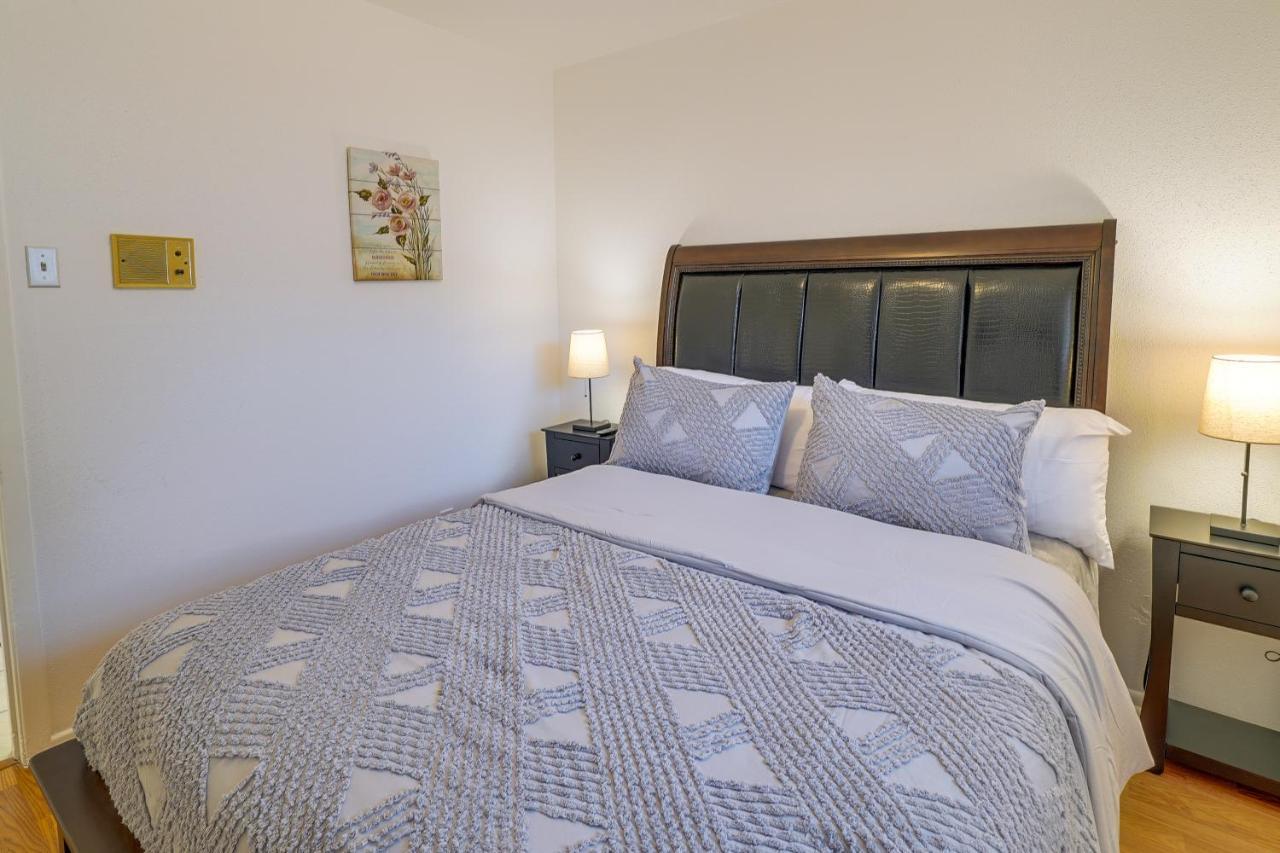 With Private Pool 5 Mi To Downtown Holiday home